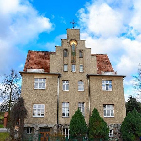 Domus Mariae Gietrzwald Hostel Exterior photo